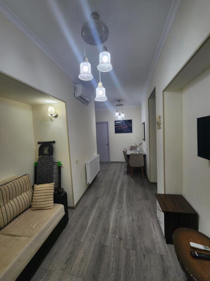 Apartment Chitadze Tbilisi Bagian luar foto