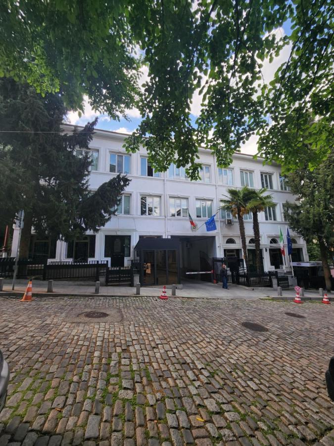 Apartment Chitadze Tbilisi Bagian luar foto